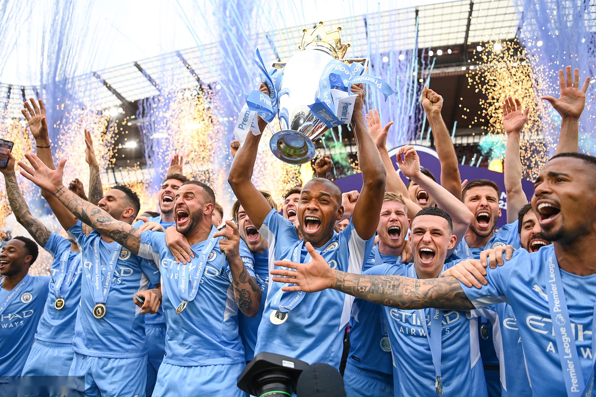 示了他的技 示了他的技